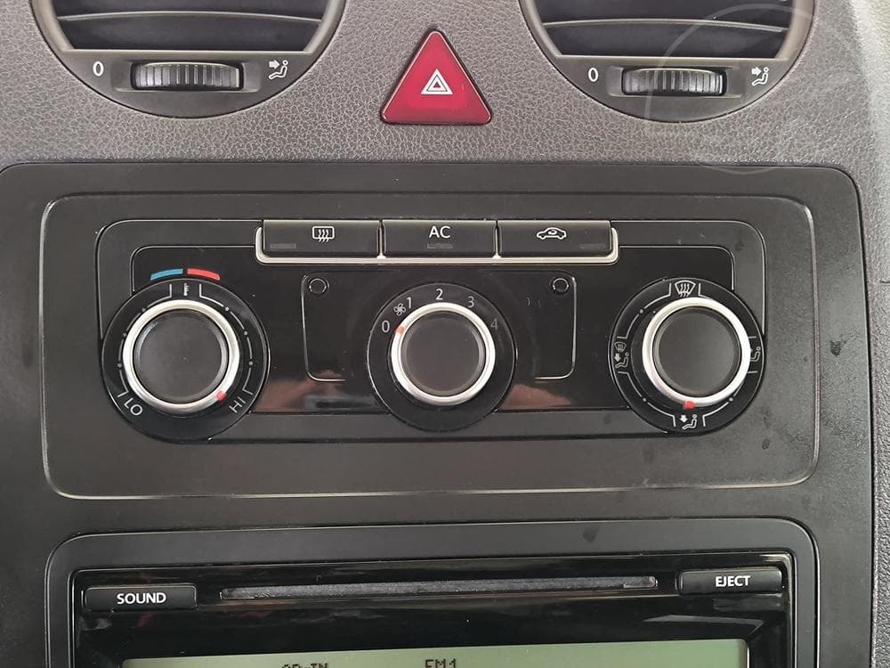 2011 Volkswagen CADDY - 15