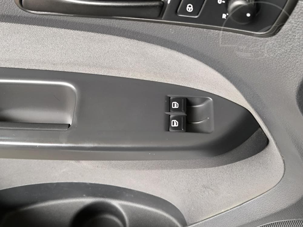 2011 Volkswagen CADDY - 17