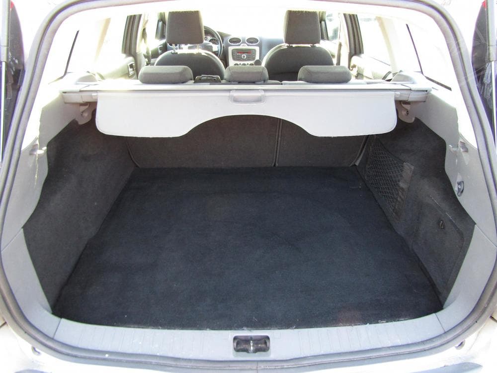 2010 Ford FOCUS - 7