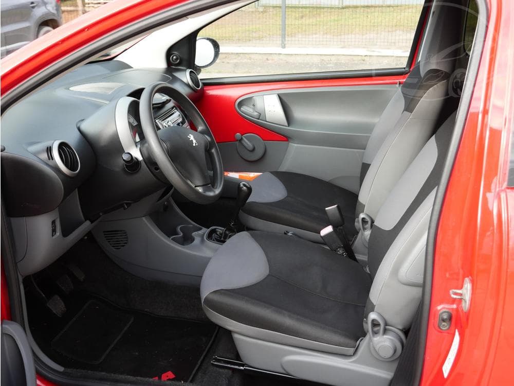 2009 Peugeot 107 - 9