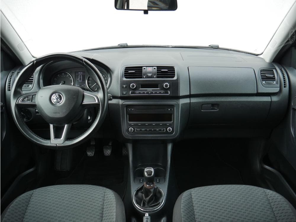 2014 Škoda FABIA - 8