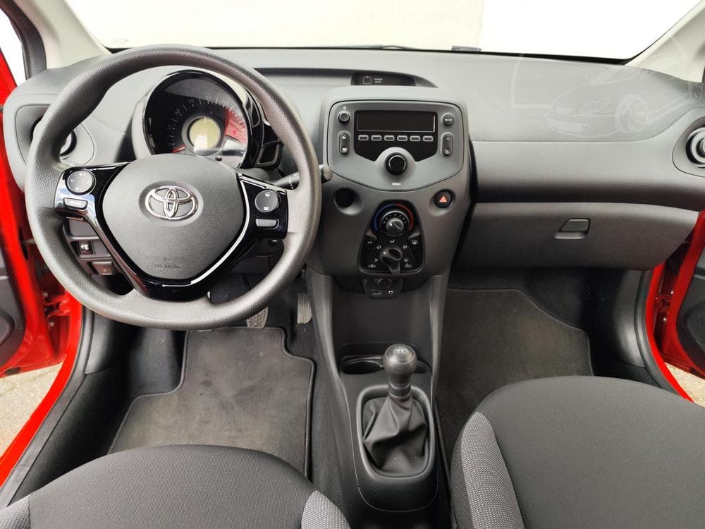 2020 Toyota AYGO - 10