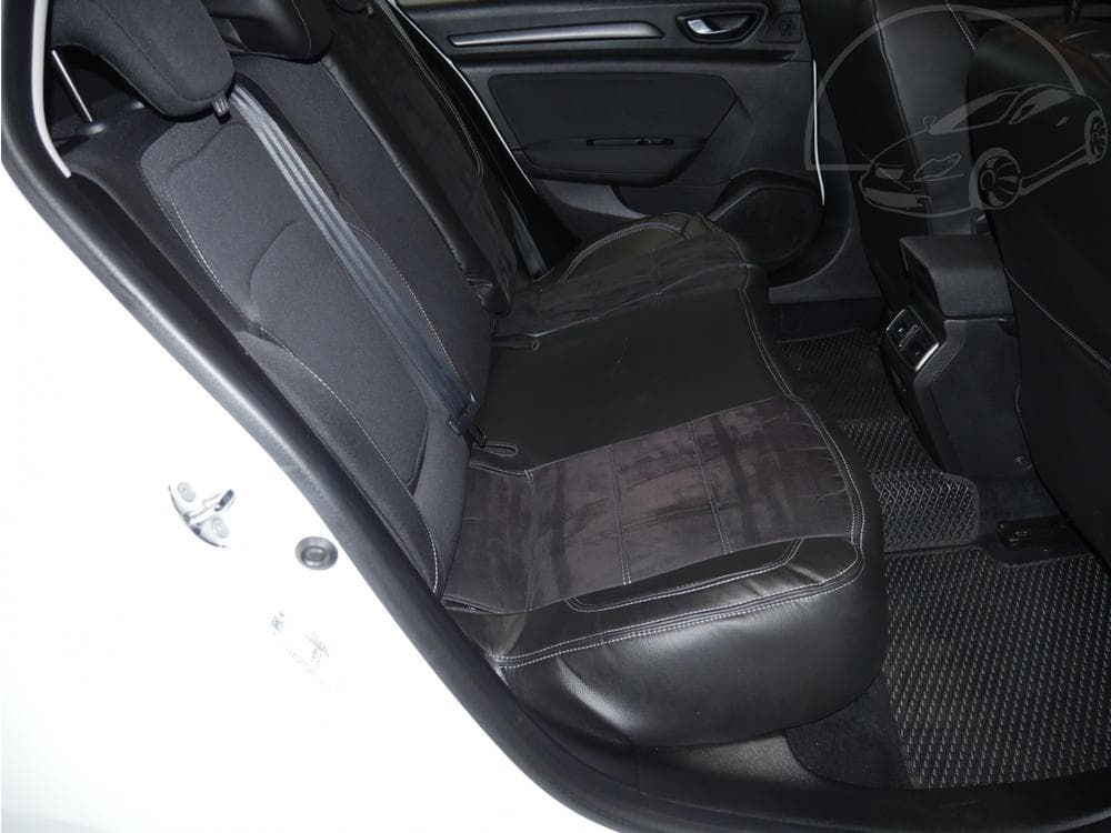 2022 Renault MEGANE - 11