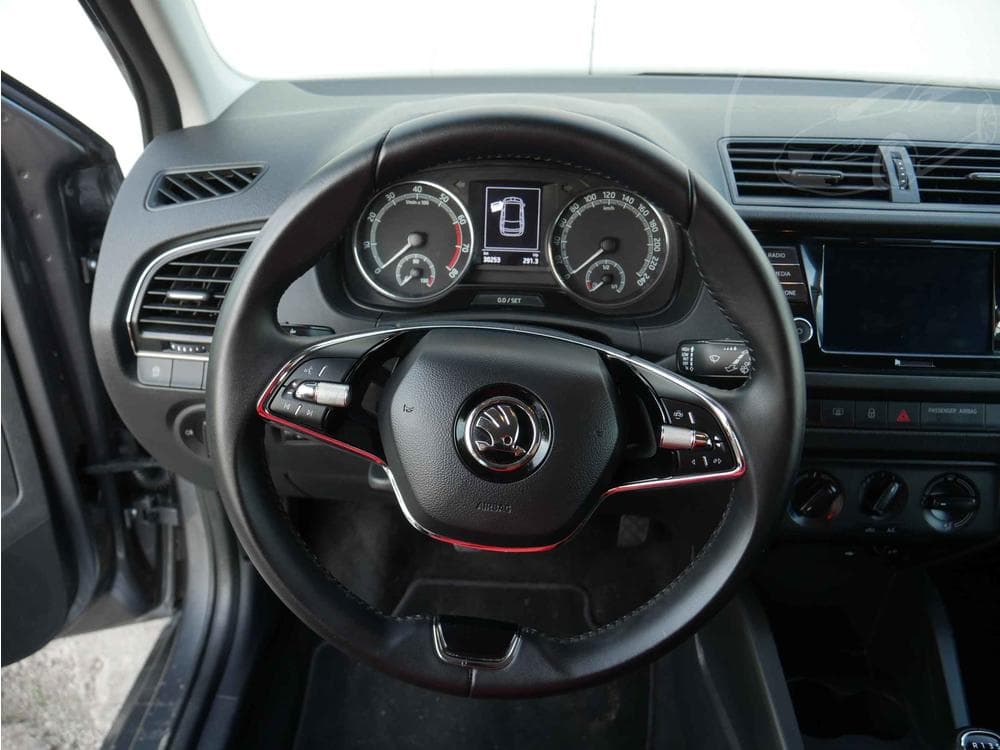 2022 Škoda FABIA - 14