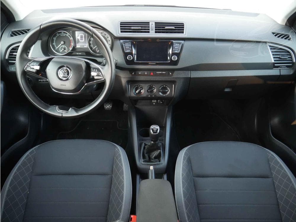 2022 Škoda FABIA - 8