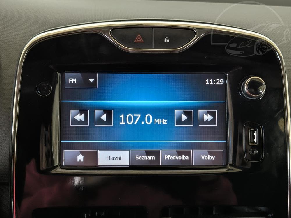 2014 Renault CLIO - 14