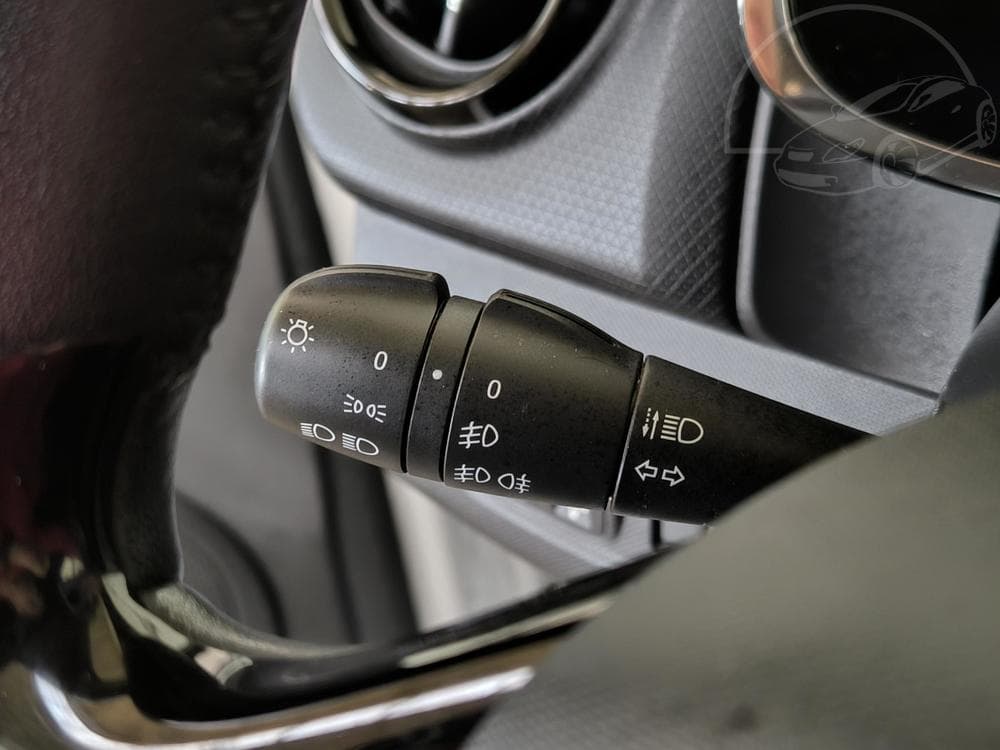 2014 Renault CLIO - 16