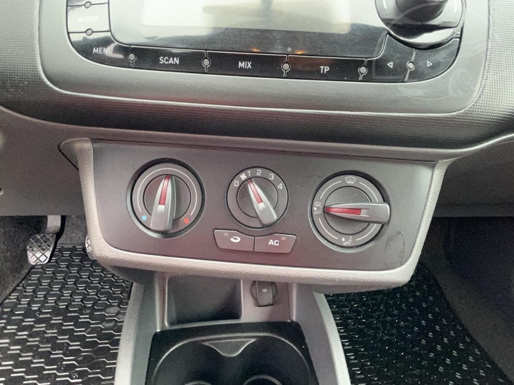 2009 Seat IBIZA - 14