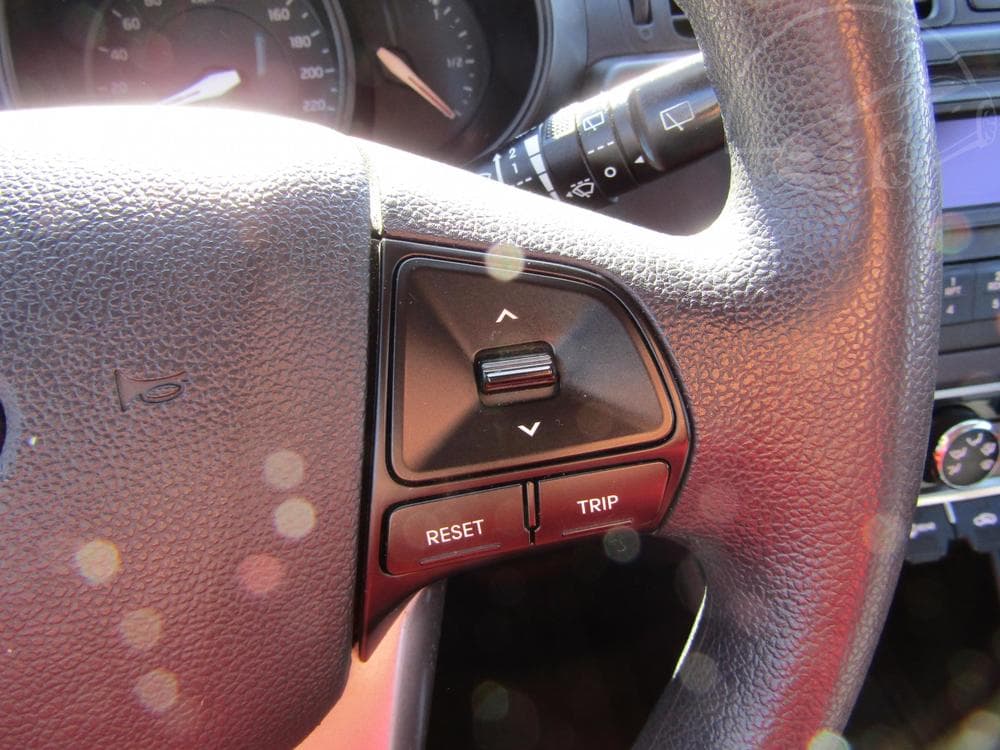 2012 Kia RIO - 15