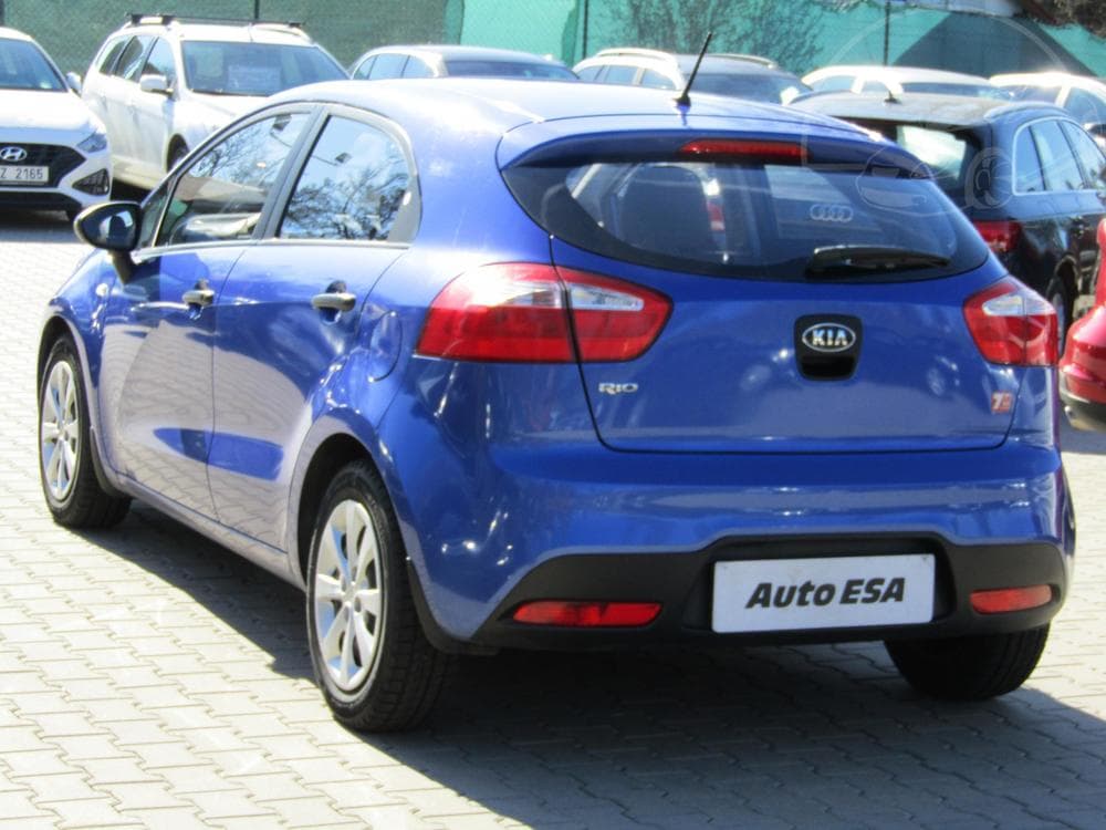2012 Kia RIO - 4