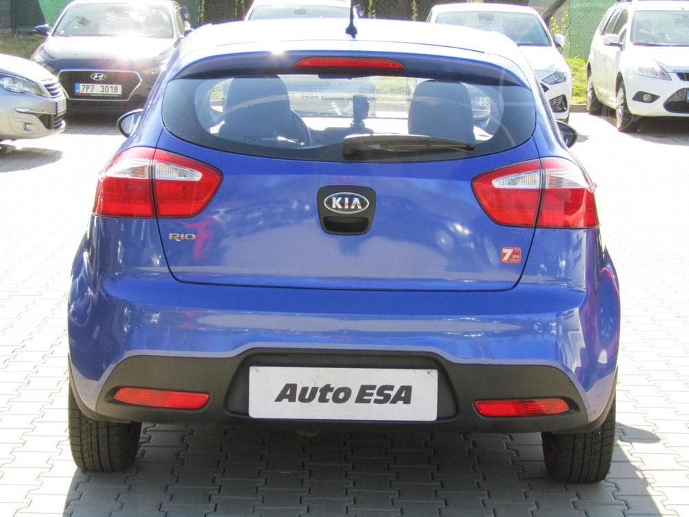 2012 Kia RIO - 5