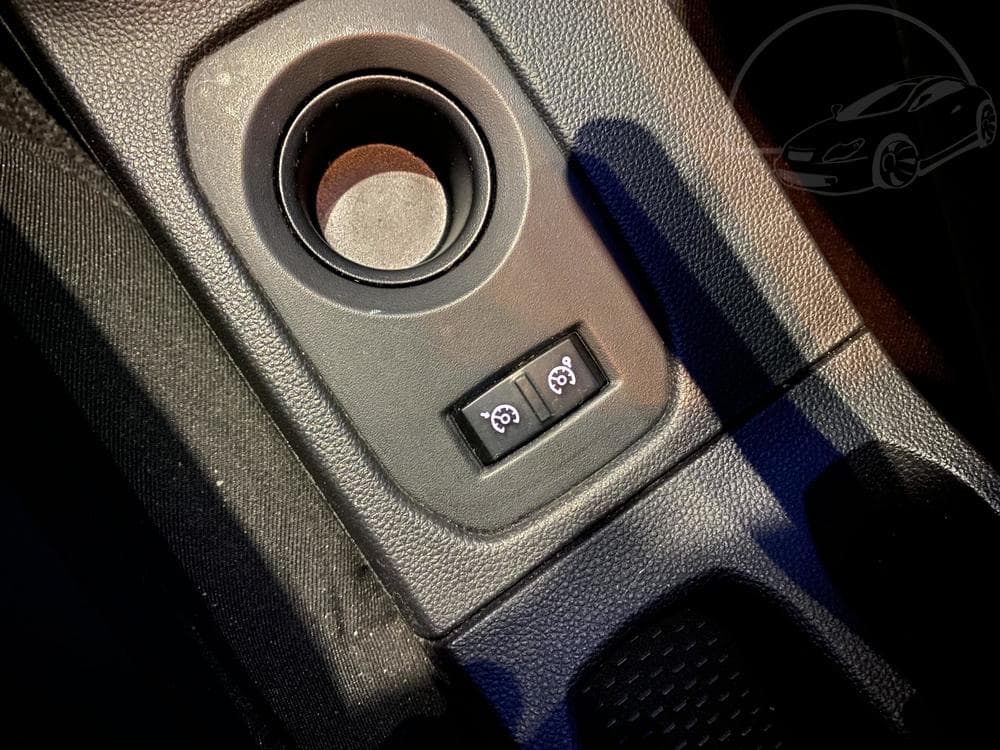 2020 Dacia DUSTER - 25