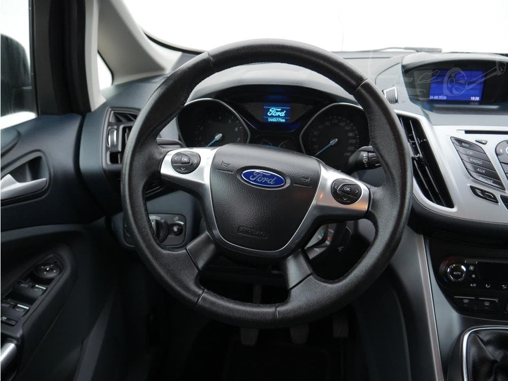 2012 Ford C-MAX - 29
