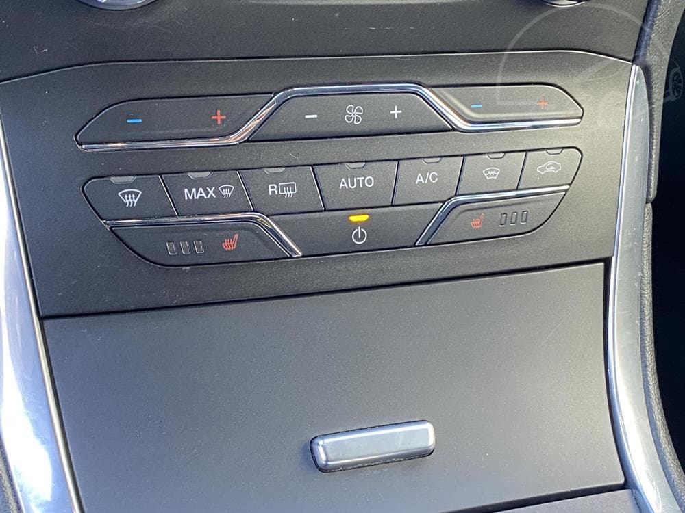 2019 Ford S-Max - 17