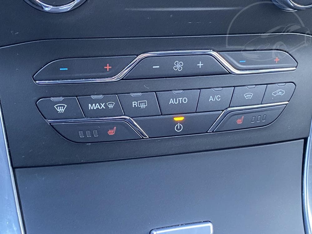 2019 Ford S-Max - 19