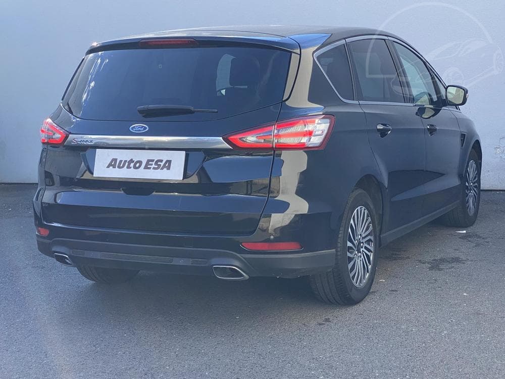 2019 Ford S-Max - 4