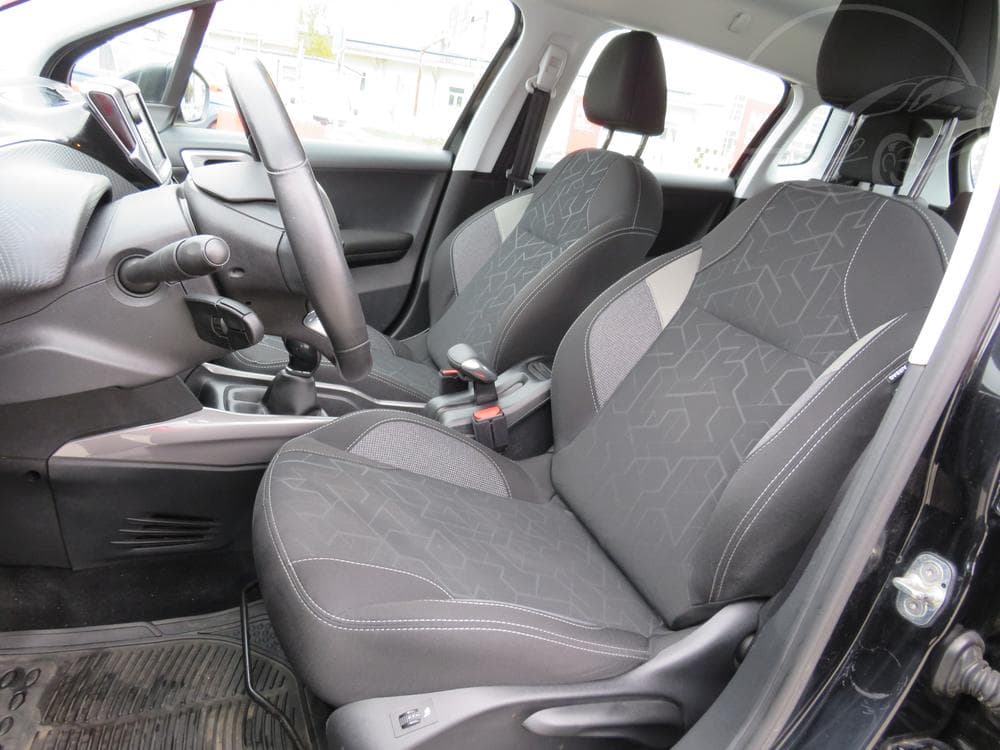 2017 Peugeot 2008 - 9