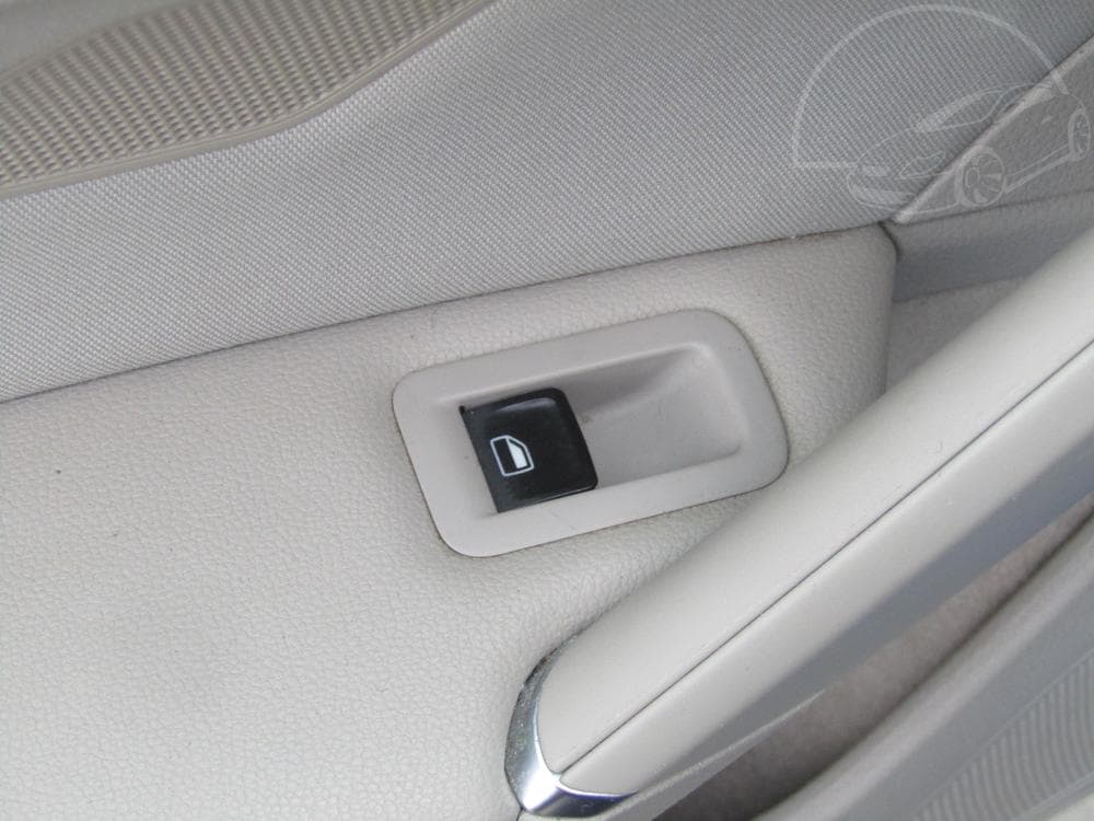 2013 Volkswagen GOLF - 12