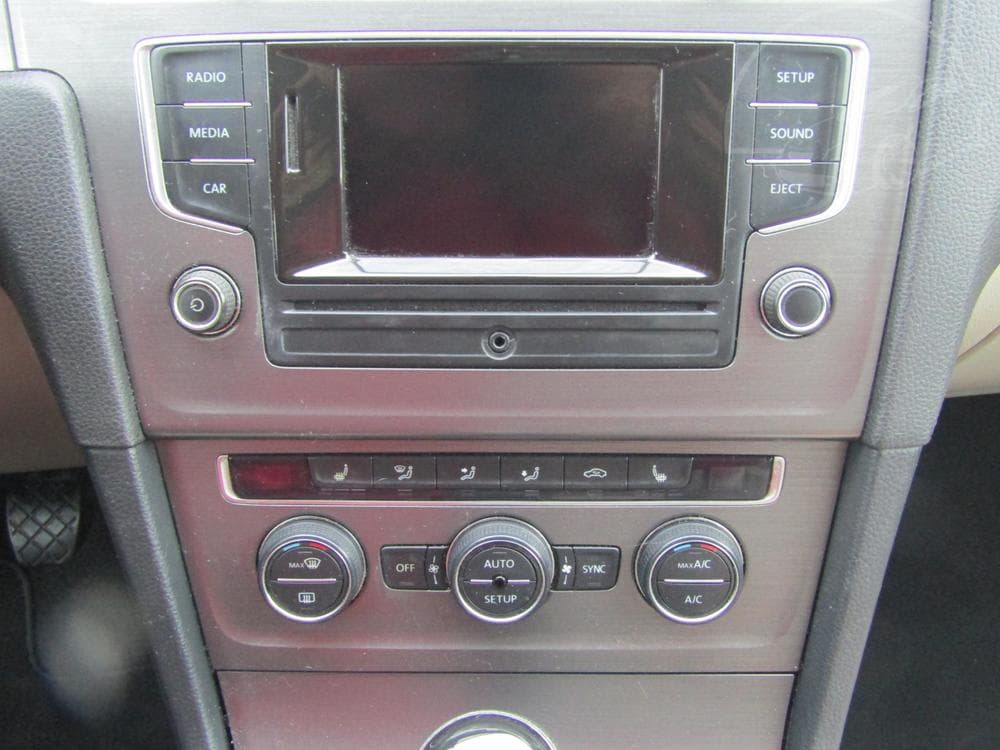 2013 Volkswagen GOLF - 15