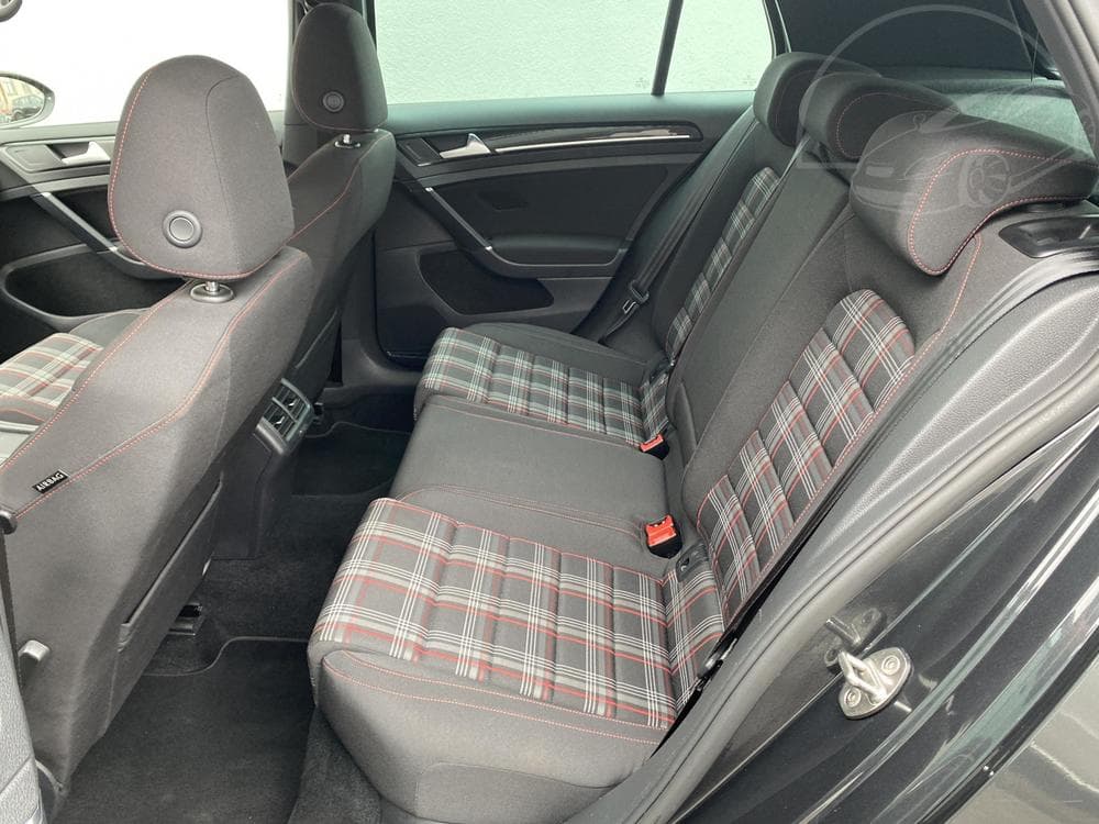 2016 Volkswagen GOLF - 19