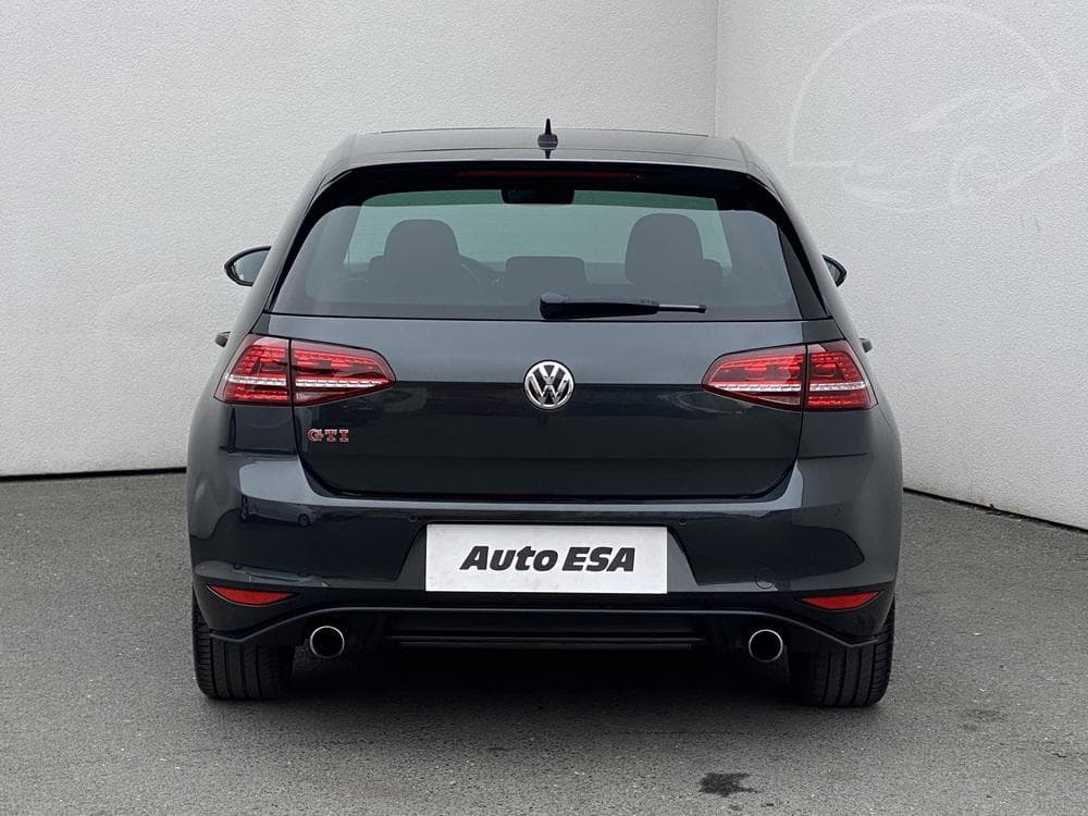 2016 Volkswagen GOLF - 9