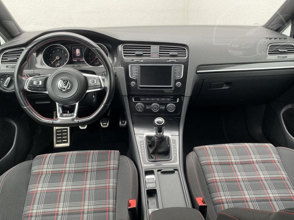 2016 Volkswagen GOLF - 15