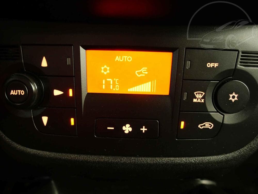 2012 Opel COMBO - 16