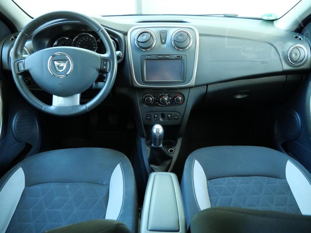 2016 Dacia SANDERO - 8