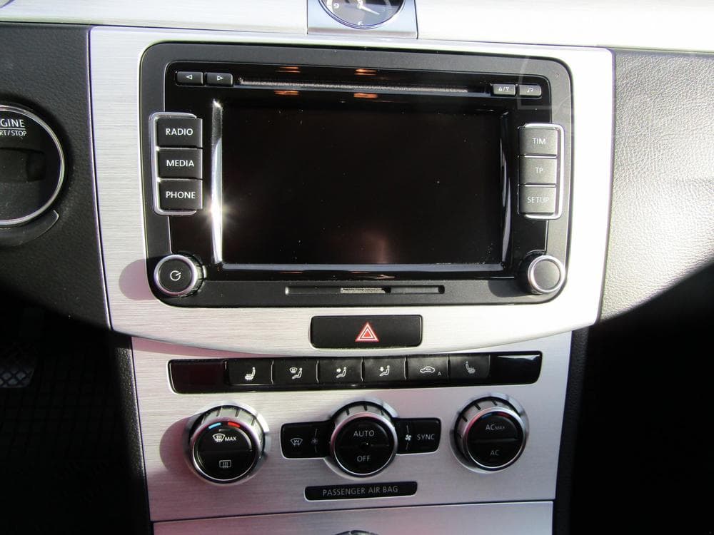 2012 Volkswagen Cc - 17