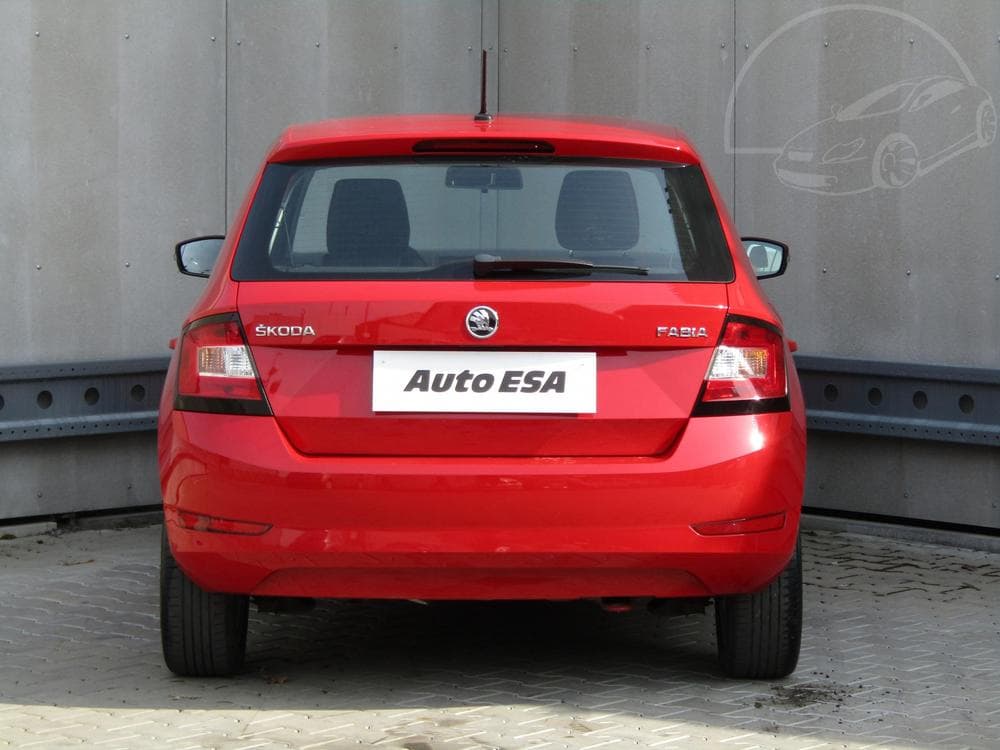 2018 Škoda FABIA - 9