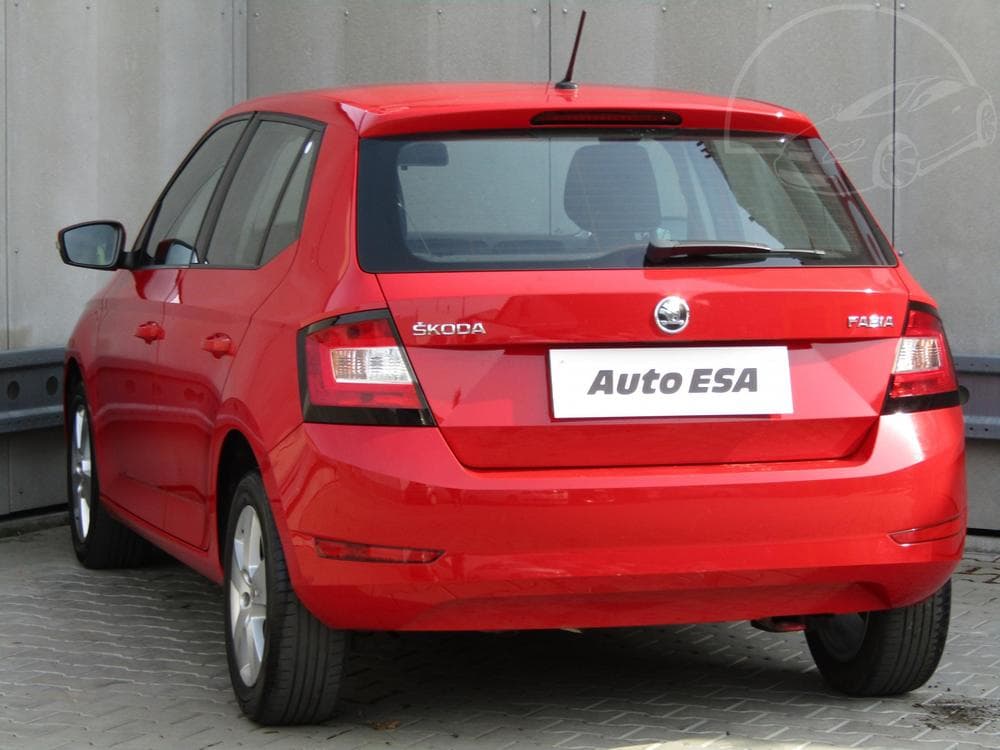 2018 Škoda FABIA - 11