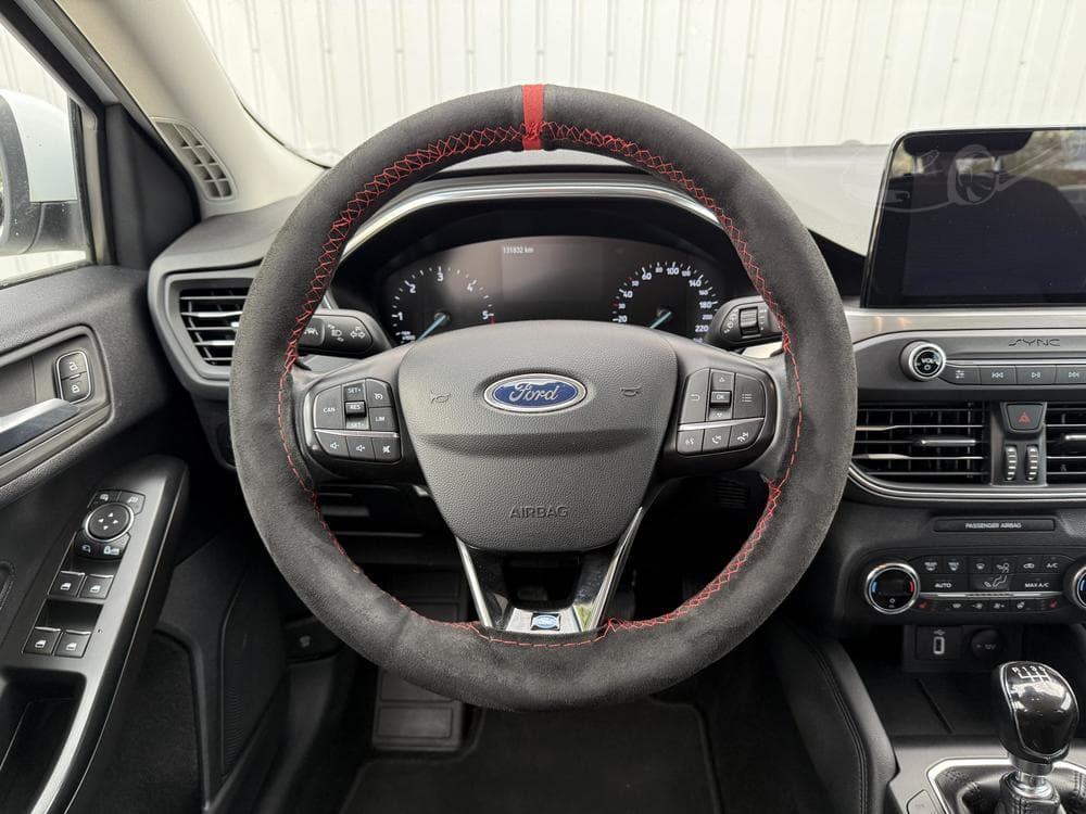 2019 Ford FOCUS - 34
