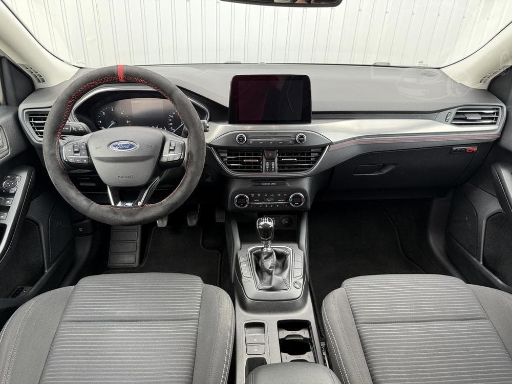 2019 Ford FOCUS - 22