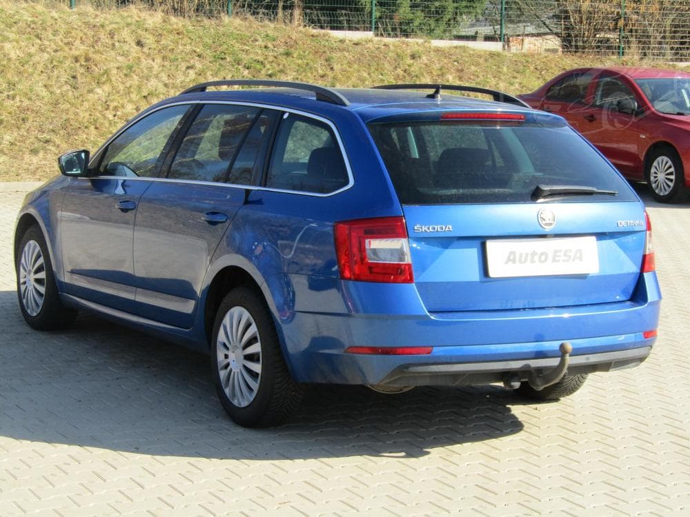 2018 Škoda OCTAVIA - 11