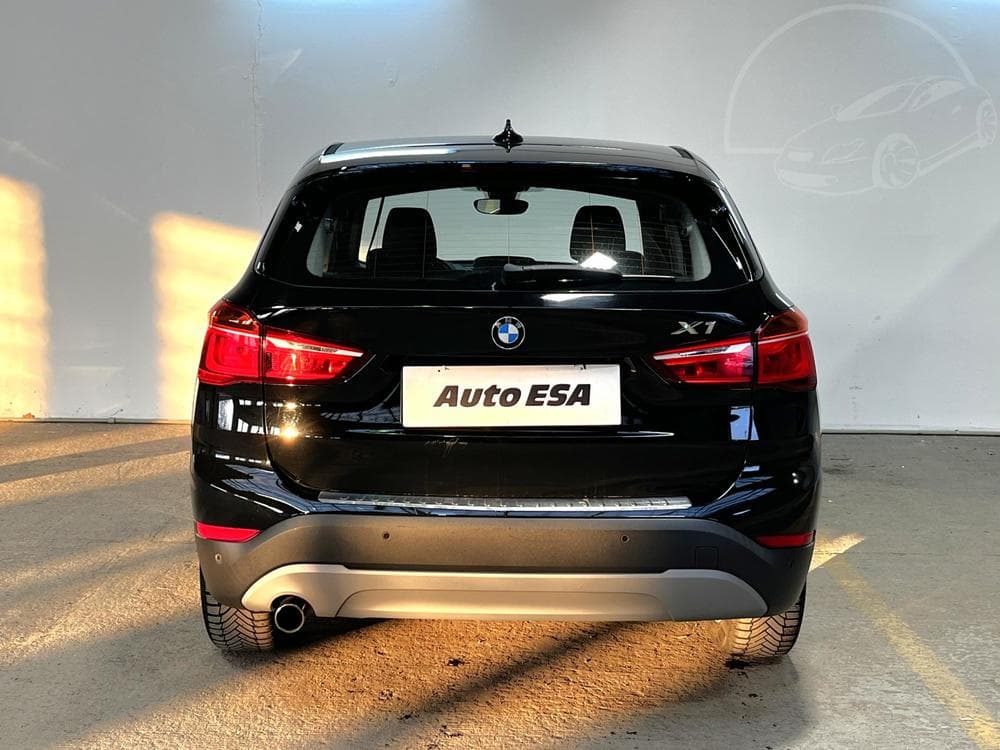 2017 BMW X1 - 9