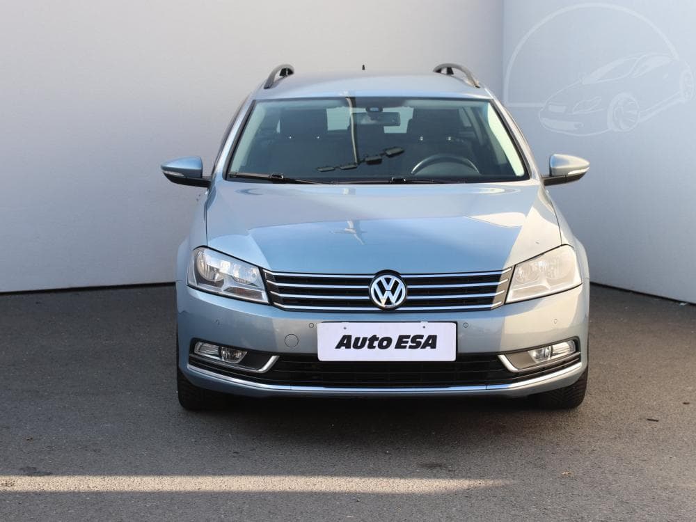 2012 Volkswagen PASSAT - 2