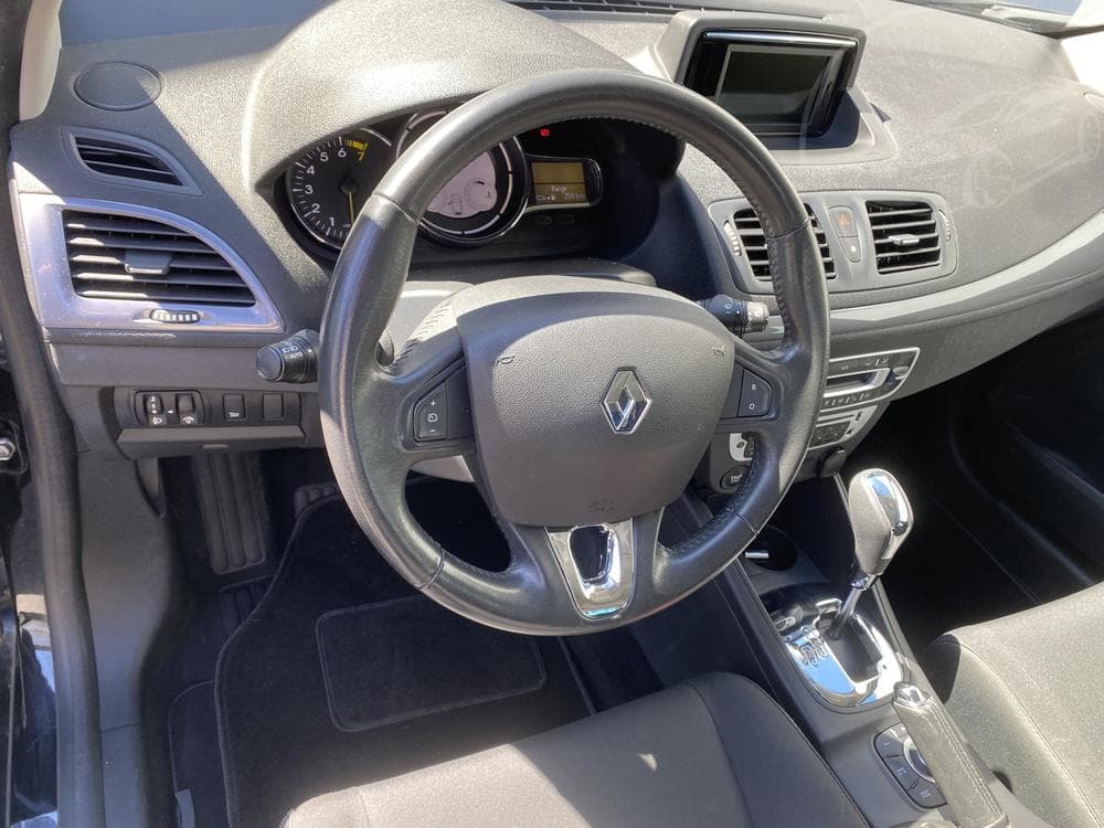 2016 Renault MEGANE - 12