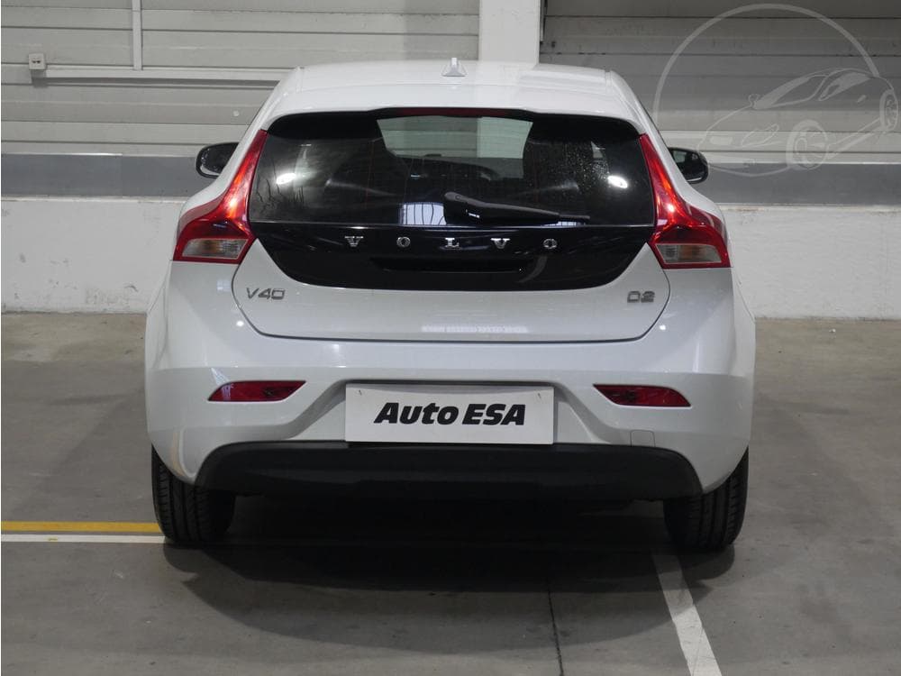 2015 Volvo V40 - 5
