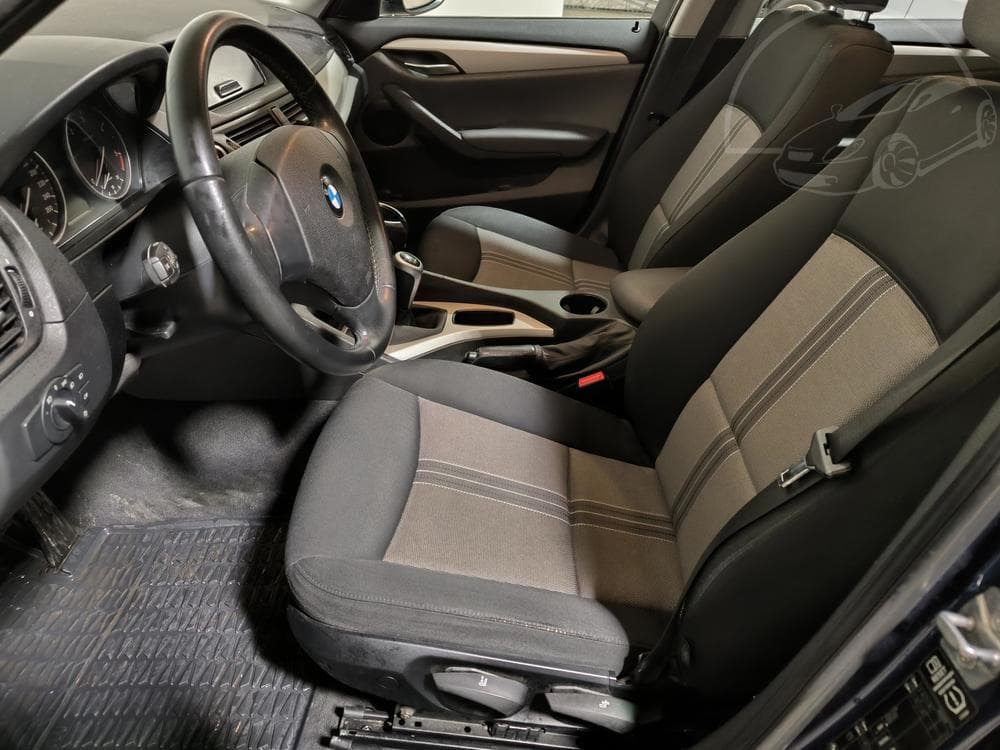 2011 BMW X1 - 9
