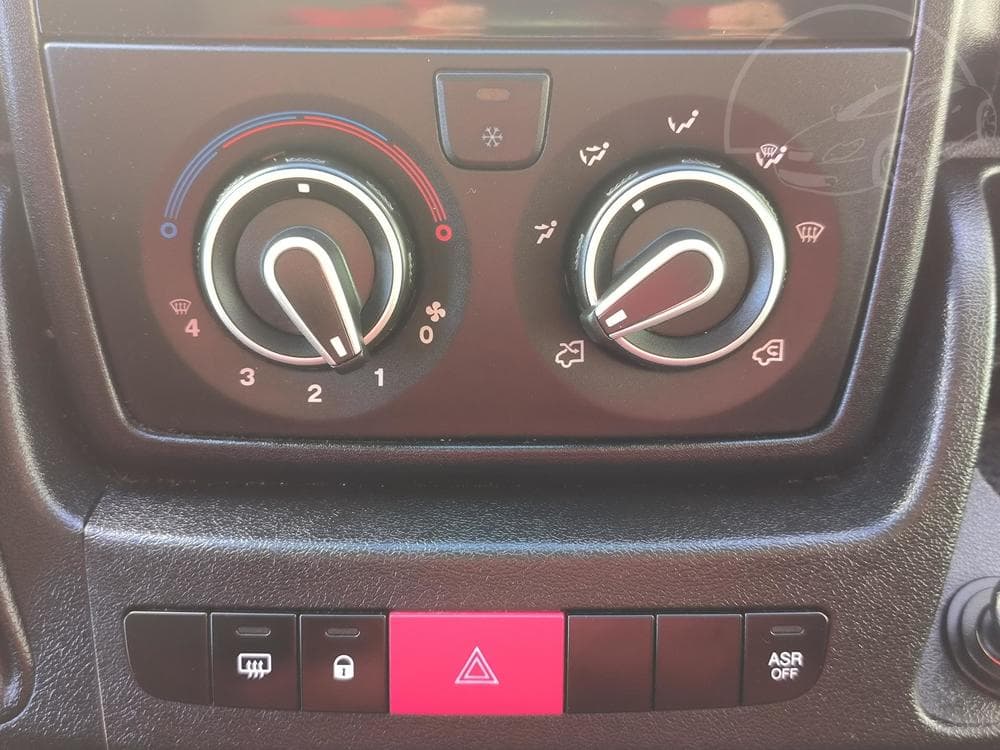 2021 Peugeot Boxer - 15