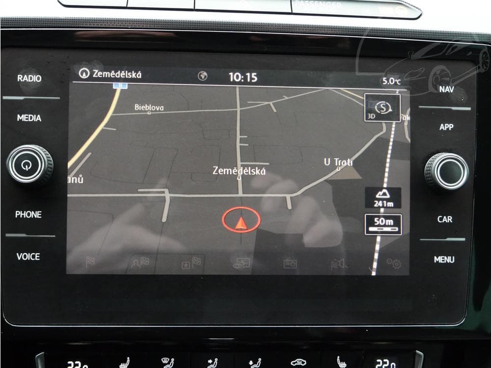 2018 Volkswagen PASSAT - 53