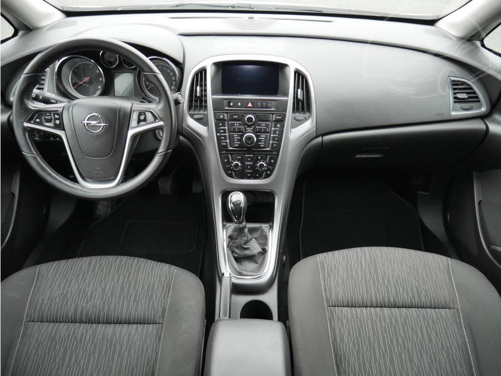 2015 Opel ASTRA - 8