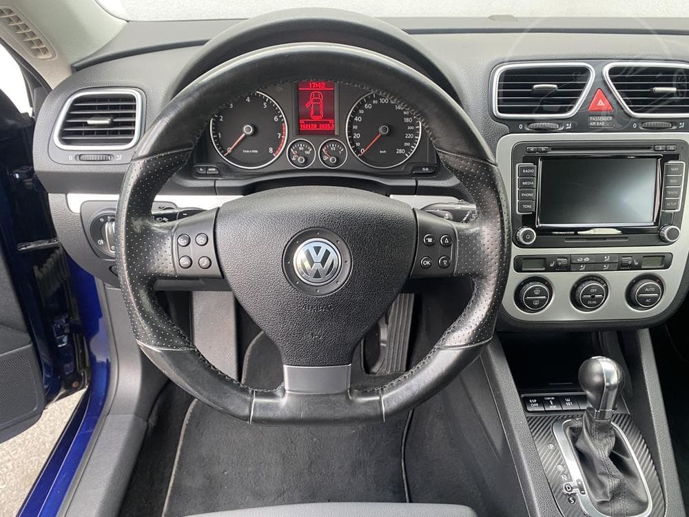 2009 Volkswagen SCIROCCO - 11