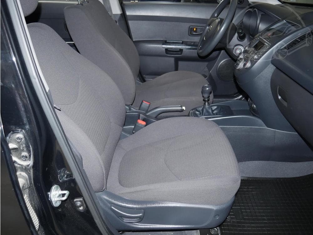 2010 Kia SOUL - 12