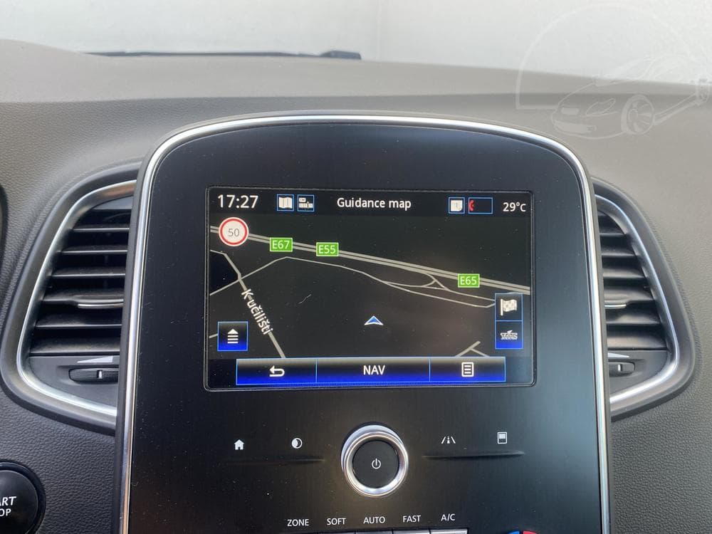 2019 Renault Scenic - 11