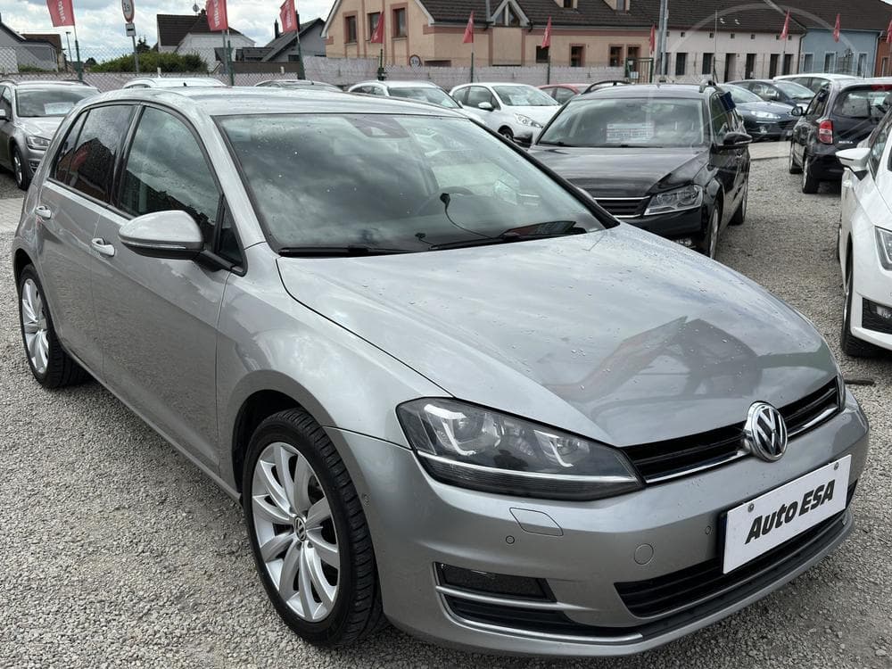 2013 Volkswagen GOLF