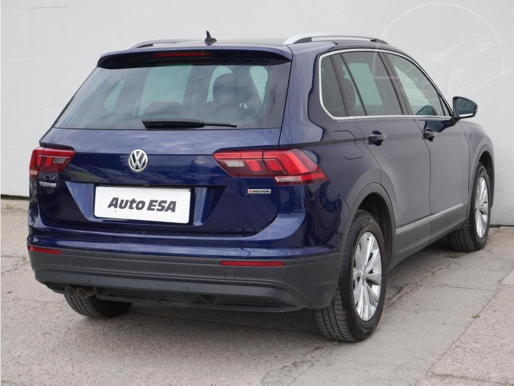 2018 Volkswagen TIGUAN - 16
