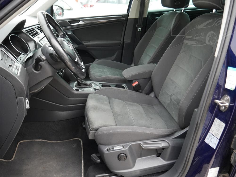 2018 Volkswagen TIGUAN - 25
