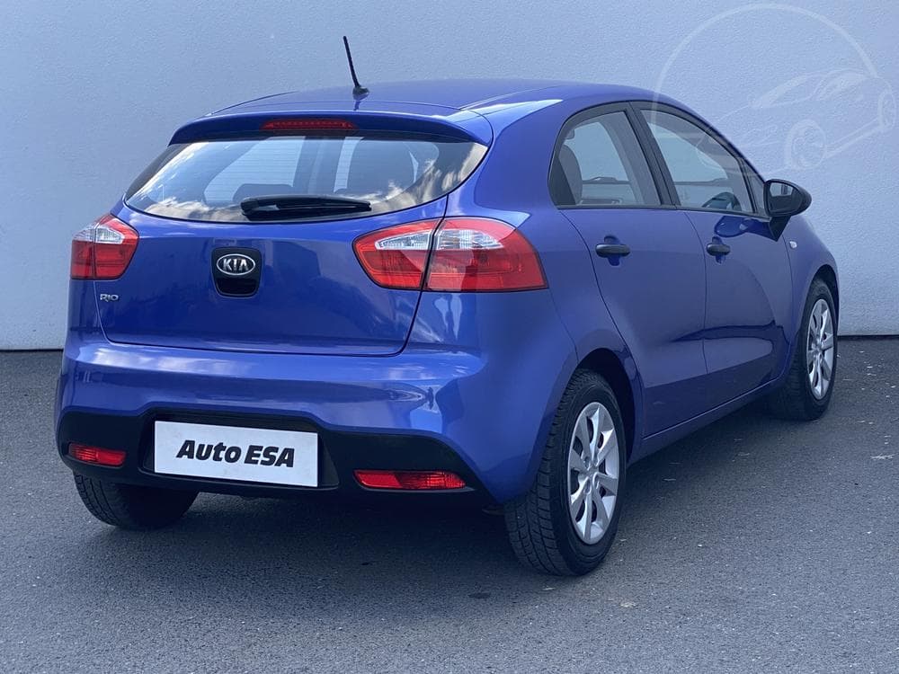 2012 Kia RIO - 7