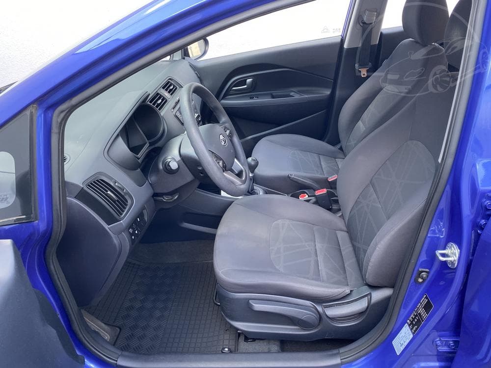 2012 Kia RIO - 17